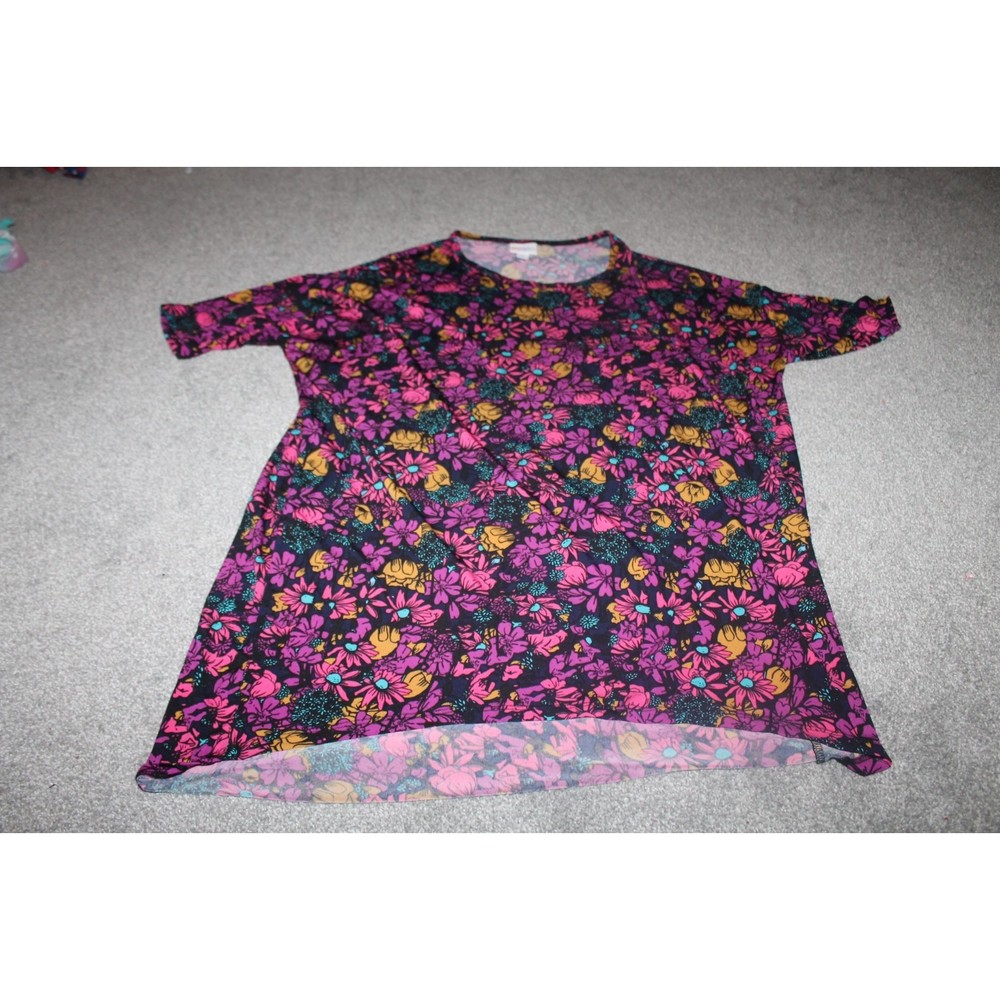 LulaRoe Stretch Shirt  Irma Size S Small Floral High Low Shirt Pink Black